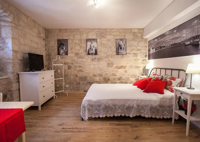 & Ursa Appartement