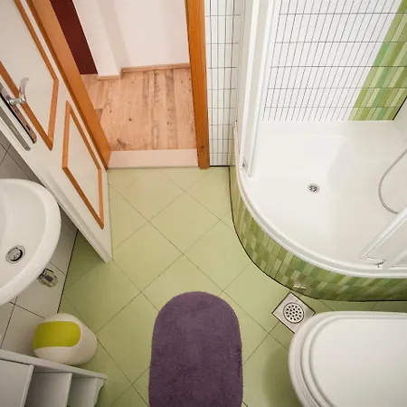Apartment & Room Ursa *